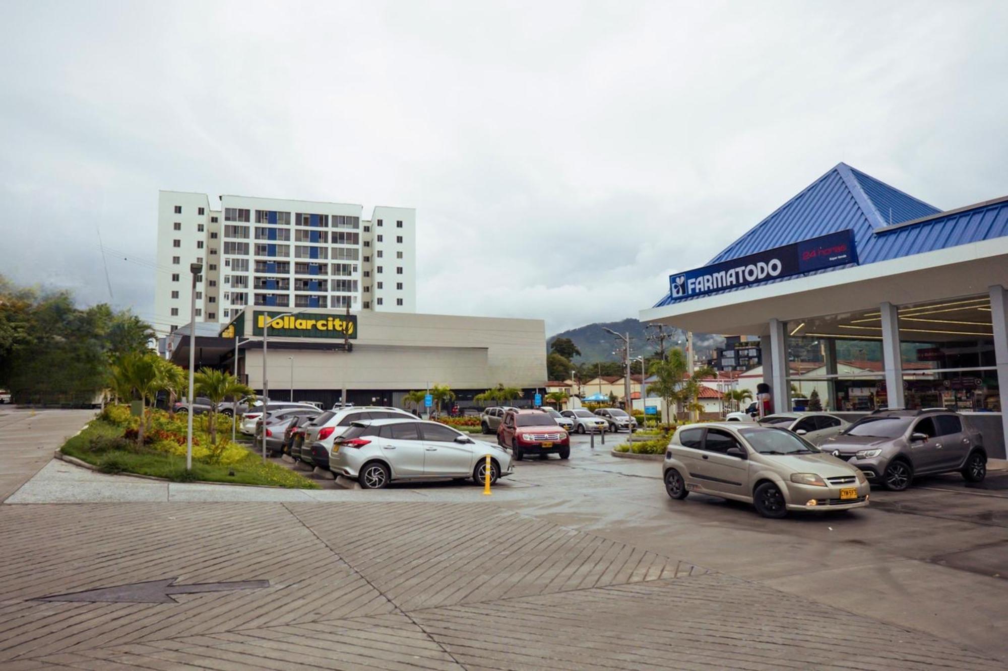 Aparta Estudios Zona 10 Armenia  Exterior photo